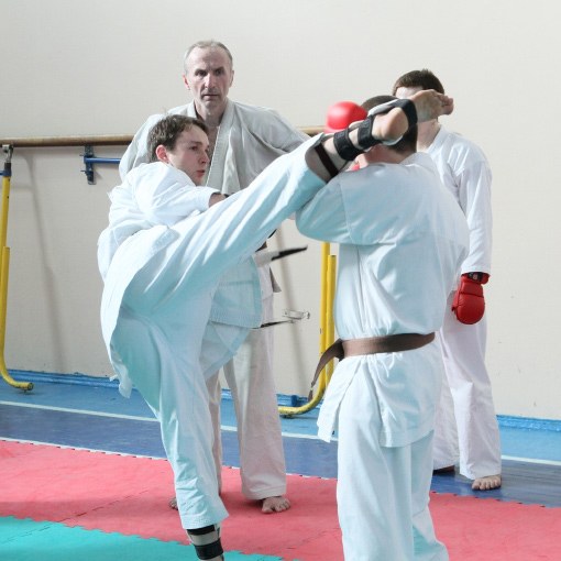 Jak osiągnąć najwyższy szczyt w karate